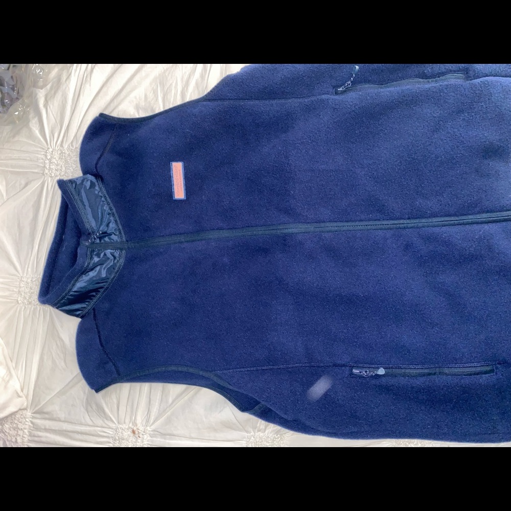Mens Vineyard Vines Vest - great condition - no flaw - barely worn